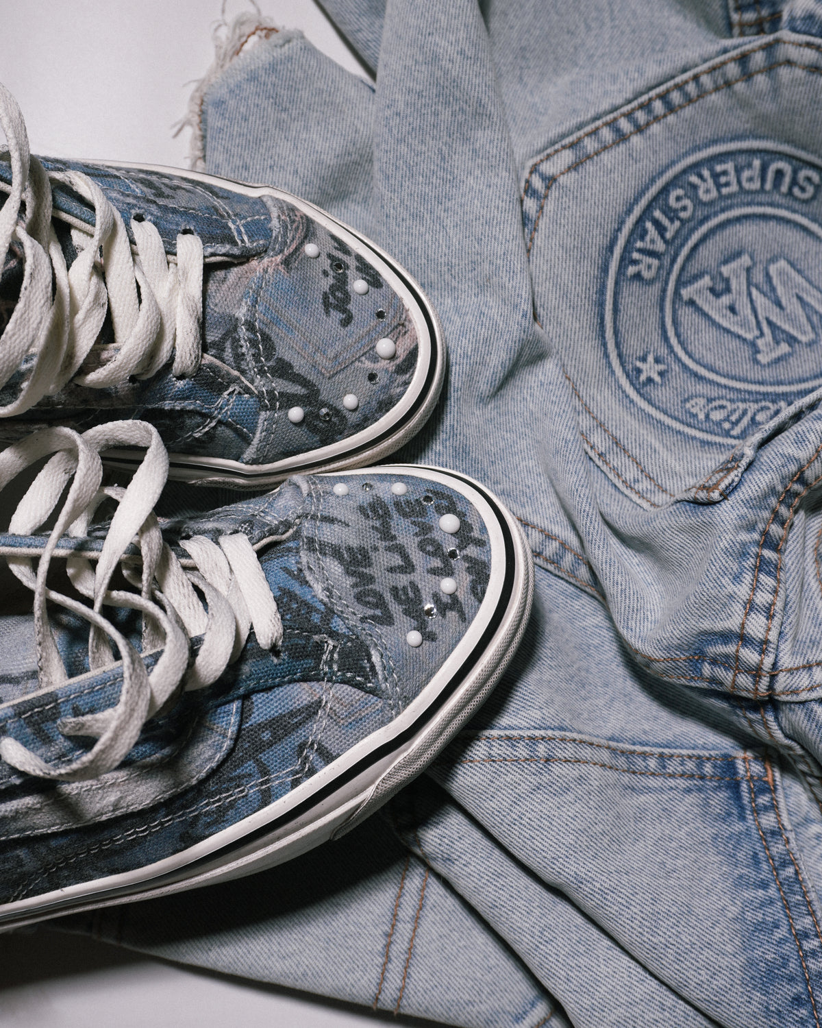 Shuttle " HOLLYWOOD SKETCH " Customized Edition - Whenever Atelier × Bigassteam